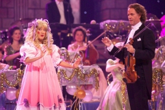 243784_10150178364572106_293626_o-copy